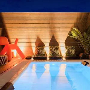 2* Casa de hóspedes Elite - Gay Men Only (adults Only)